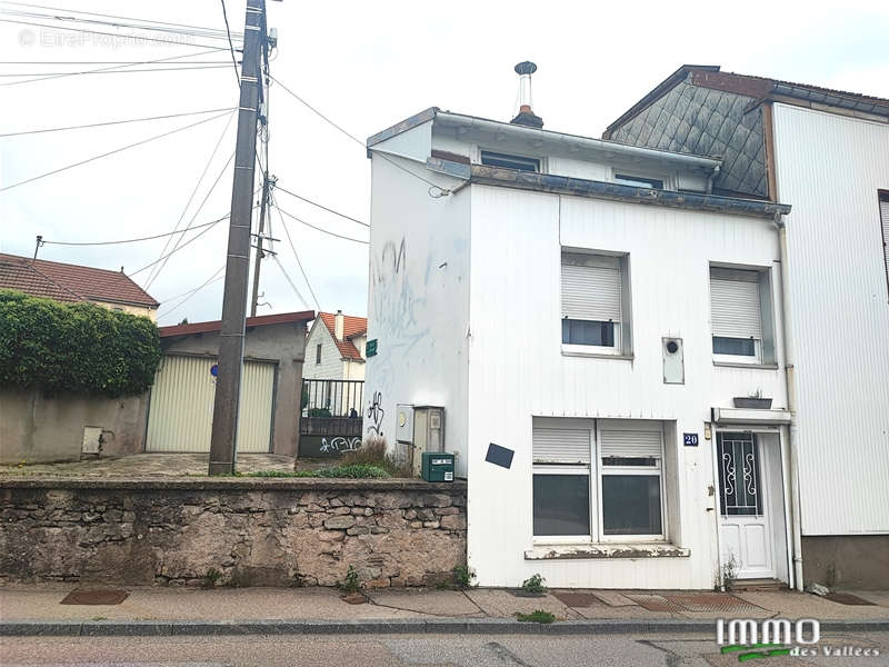 Maison à REMIREMONT