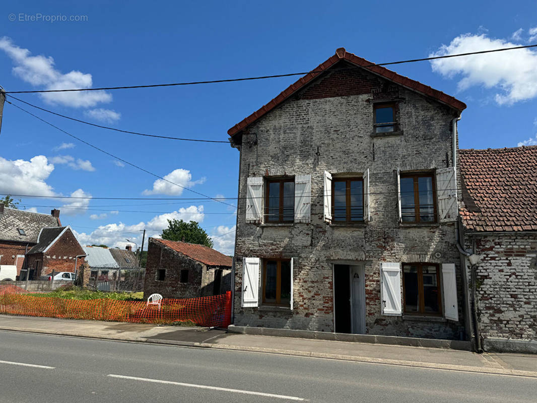 Maison à BUSIGNY