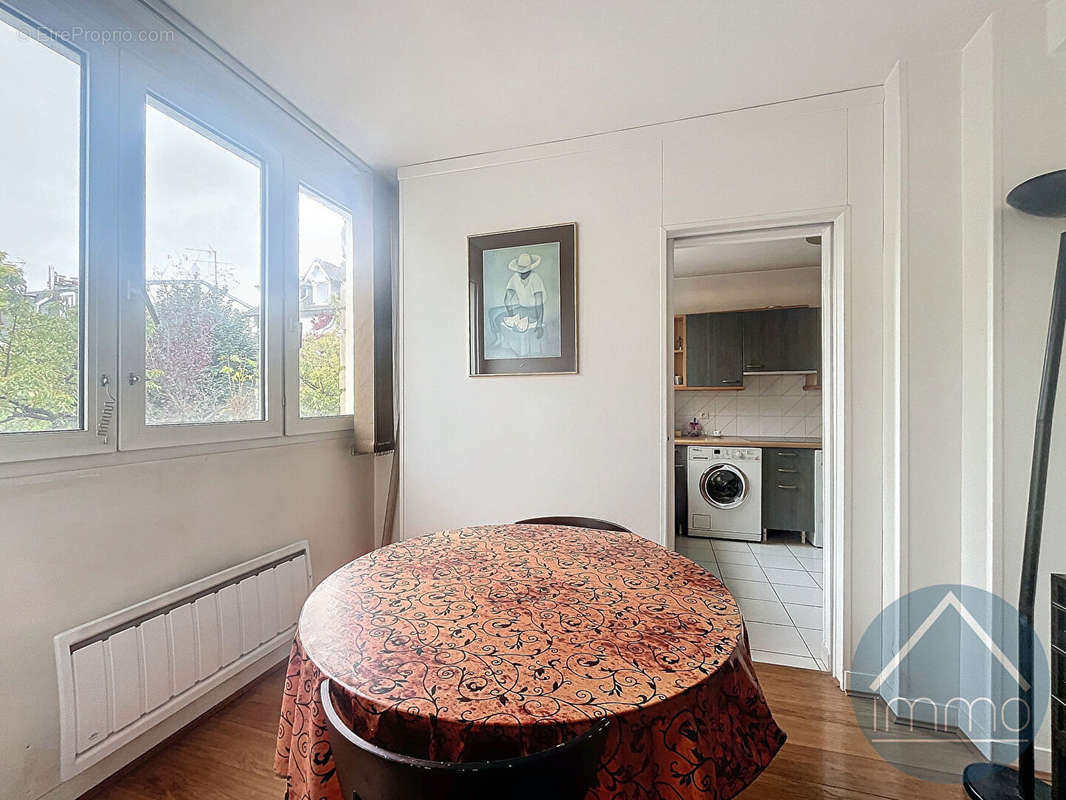 Appartement à COLOMBES