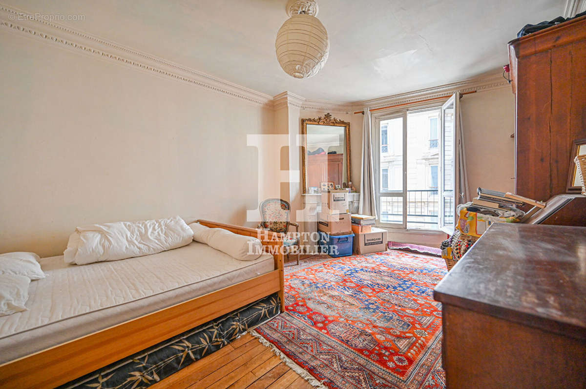 Appartement à PARIS-19E