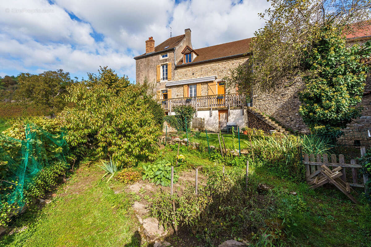 Maison à MEURSAULT