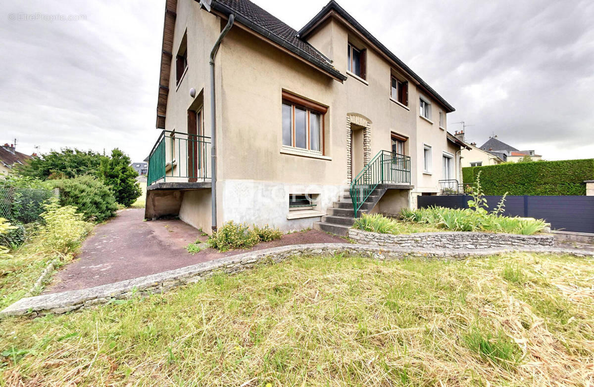 Maison à CAEN