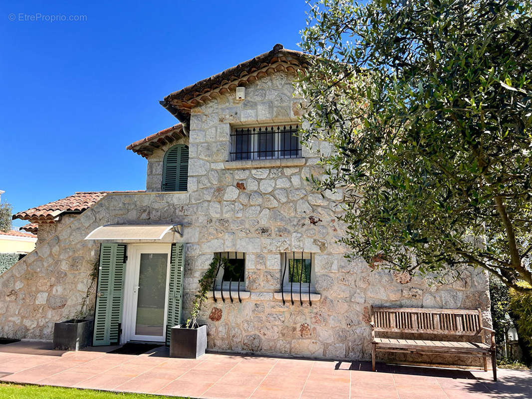 Maison à LA COLLE-SUR-LOUP