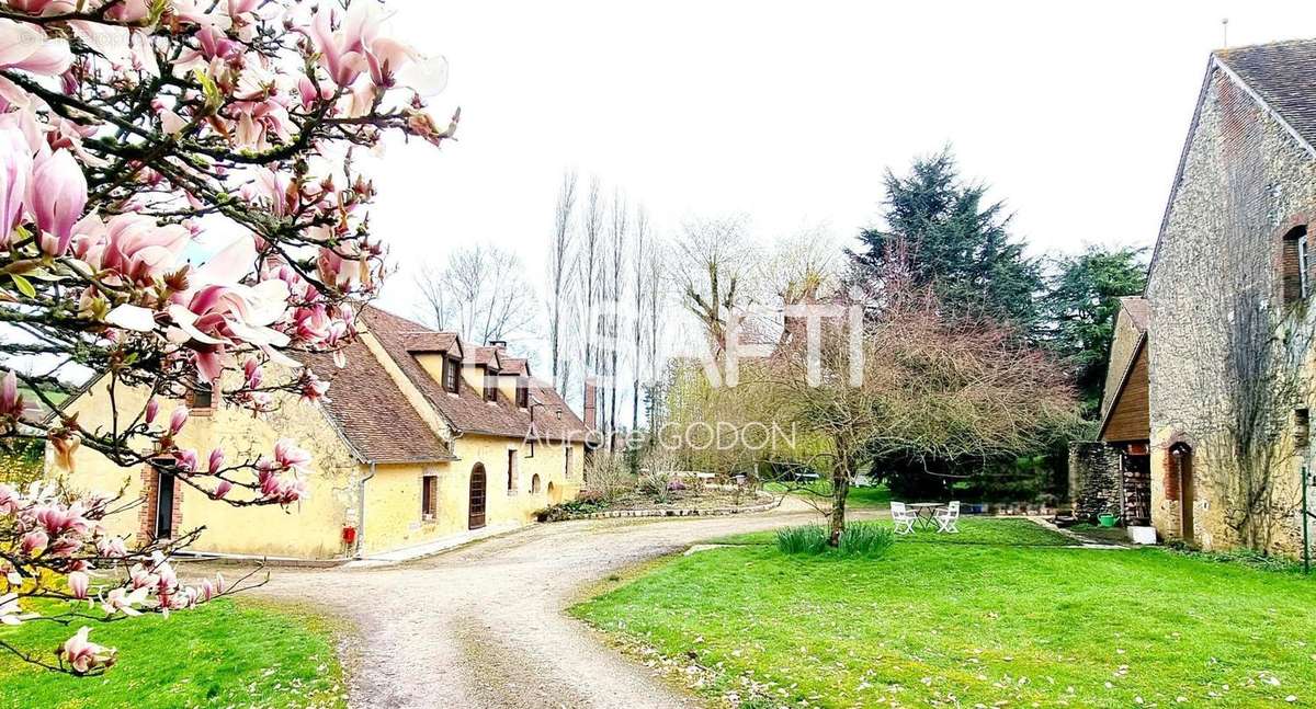 Photo 2 - Maison à LONGNY-AU-PERCHE