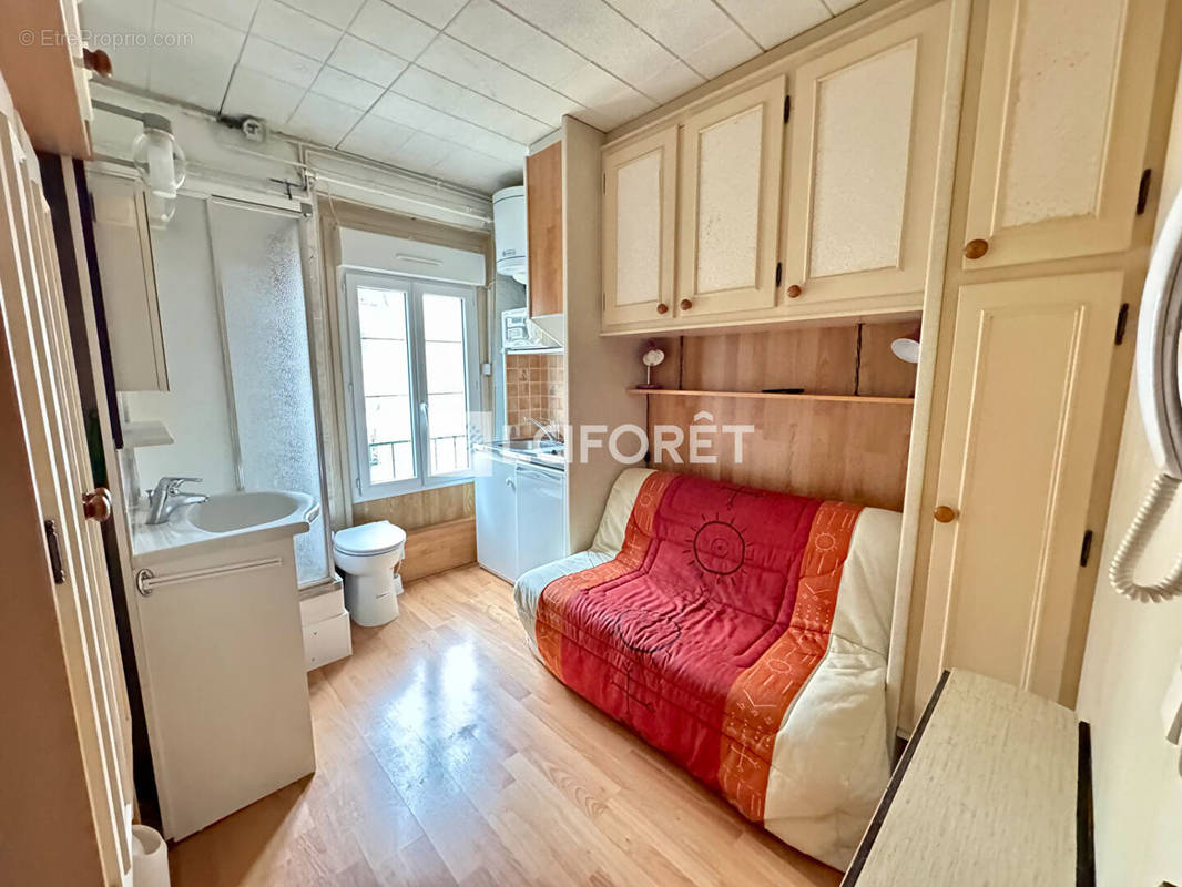 Appartement à PARIS-20E