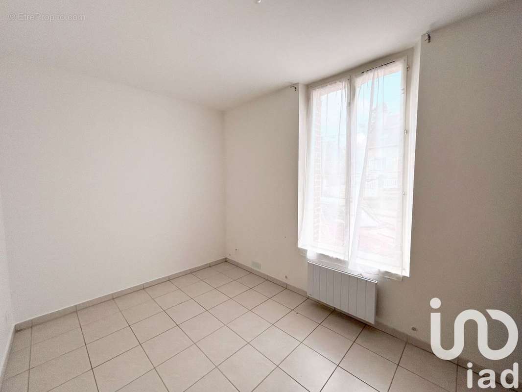 Photo 5 - Appartement à PUISEUX-LE-HAUBERGER