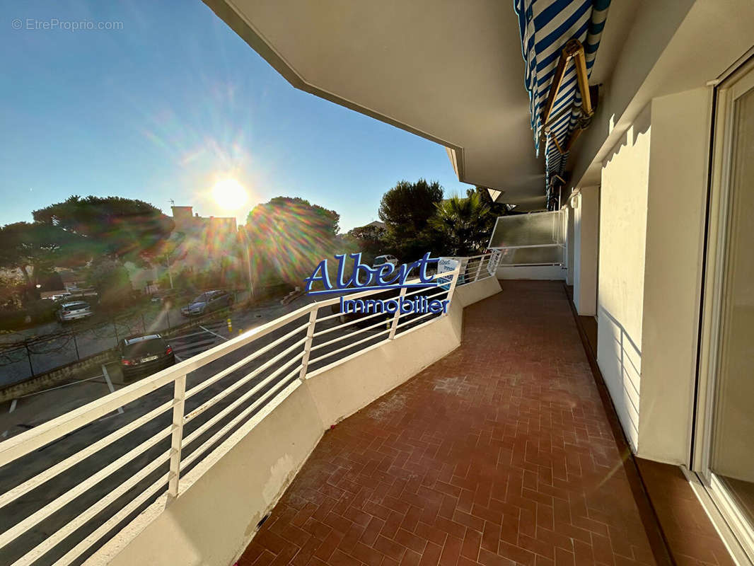 Appartement à SANARY-SUR-MER