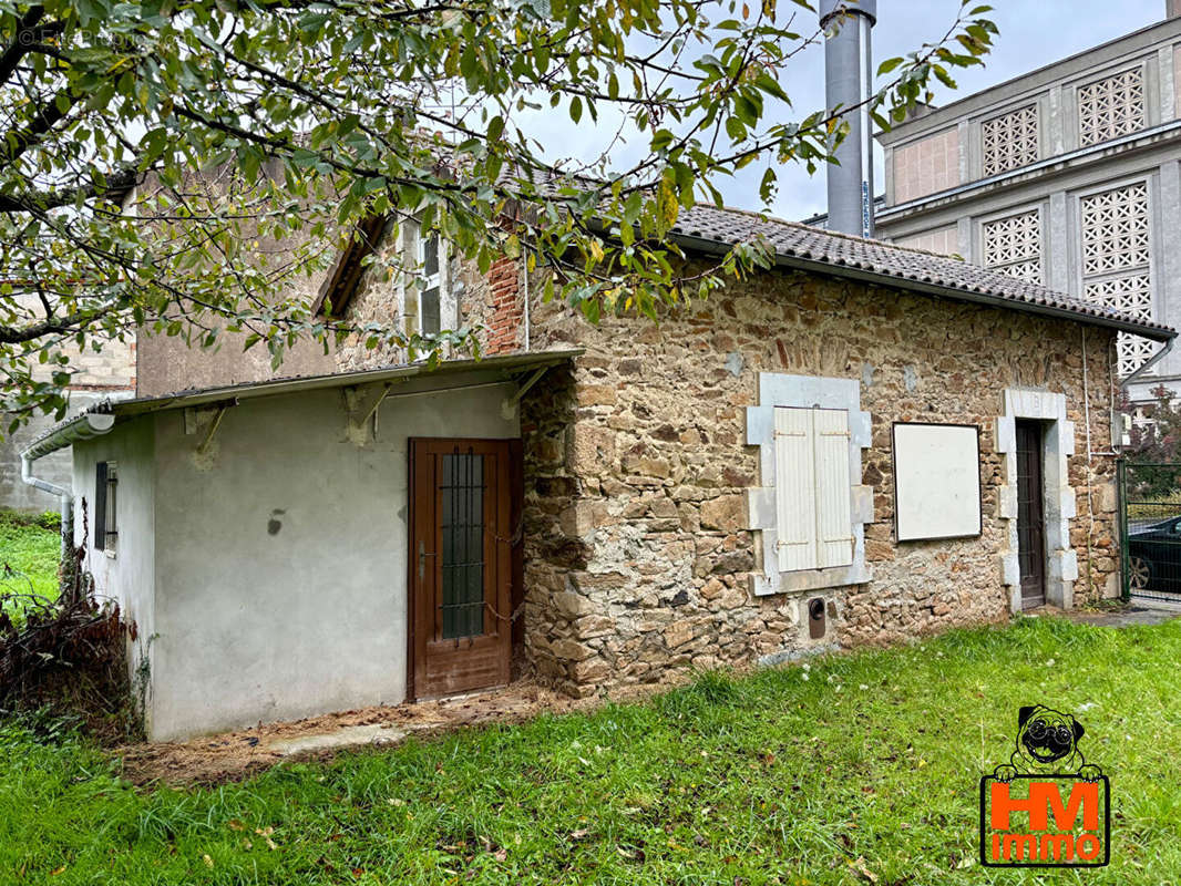 Appartement à SAINT-JUNIEN