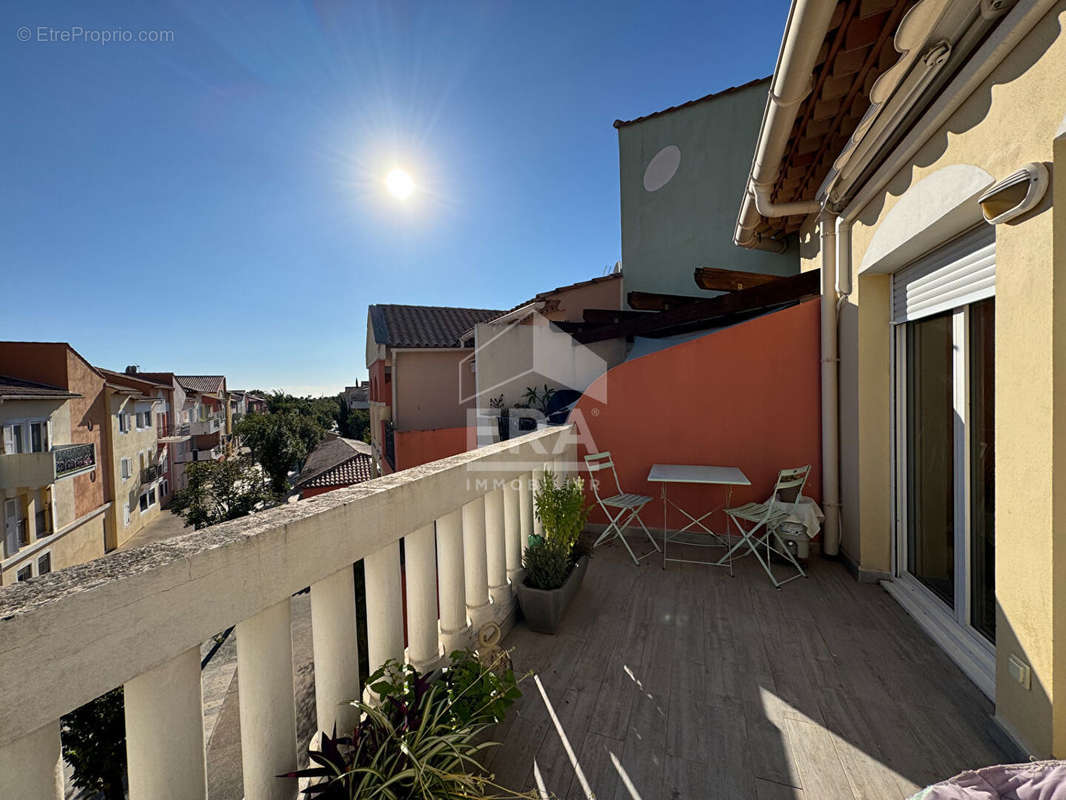 Appartement à SAINT-CYR-SUR-MER