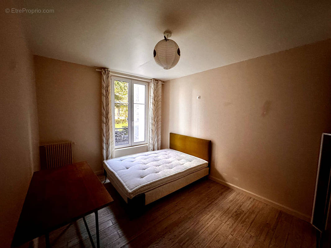 Appartement à IVRY-SUR-SEINE