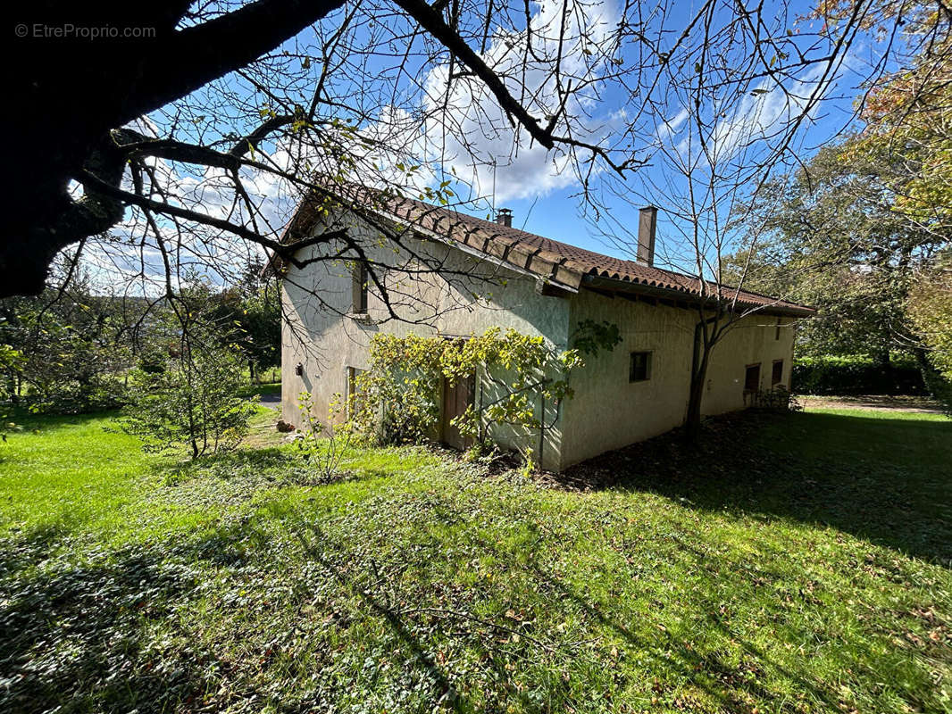 Maison à CHATILLON-SUR-CHALARONNE