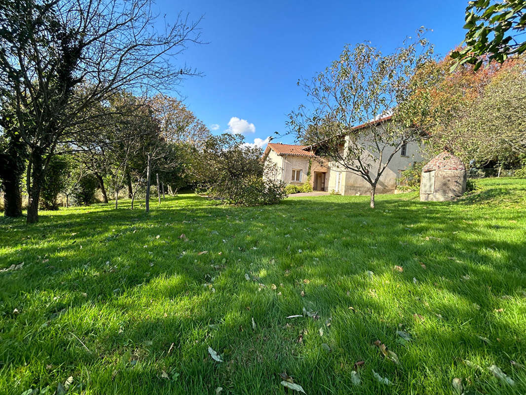 Maison à CHATILLON-SUR-CHALARONNE