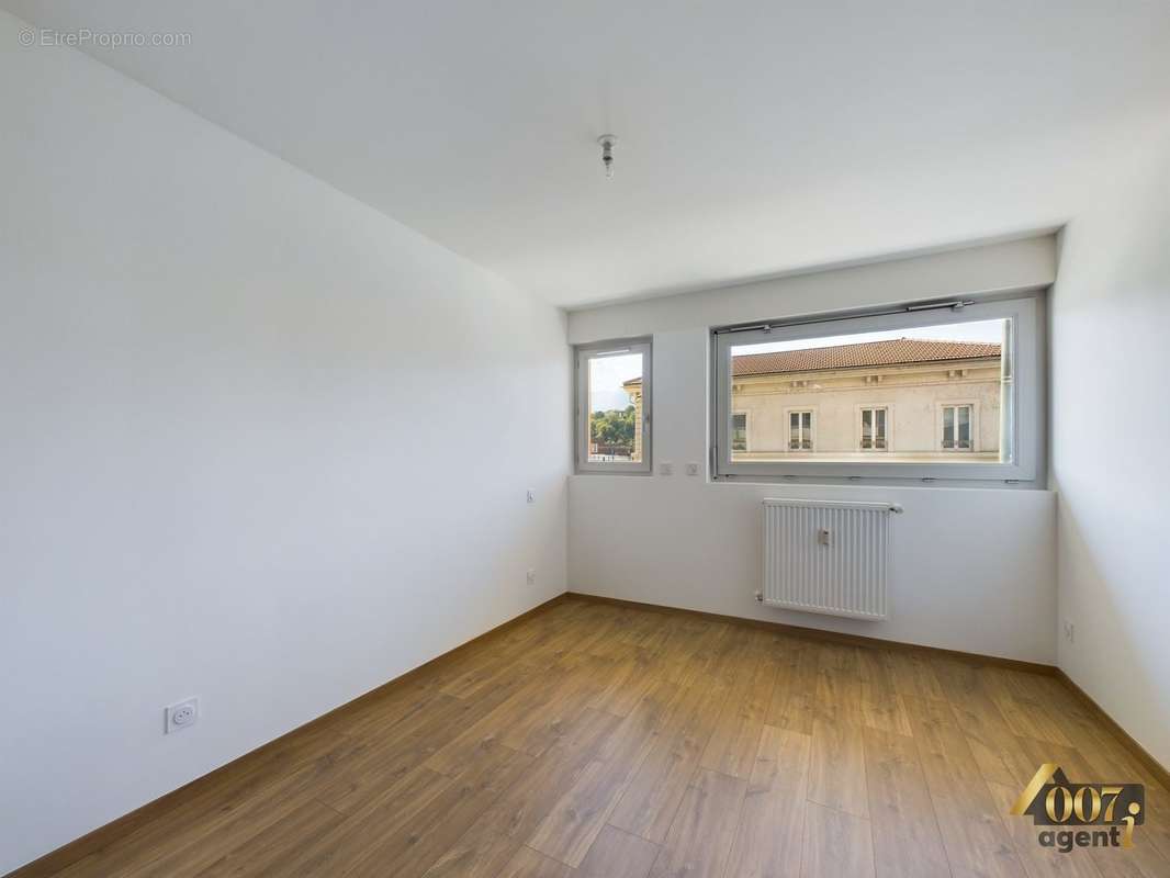 Appartement à AIX-LES-BAINS