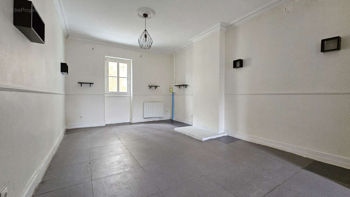 Appartement à GIVORS