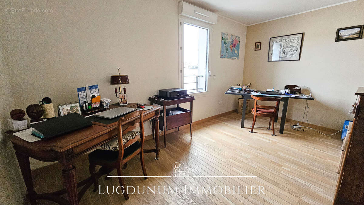 Appartement à LYON-9E