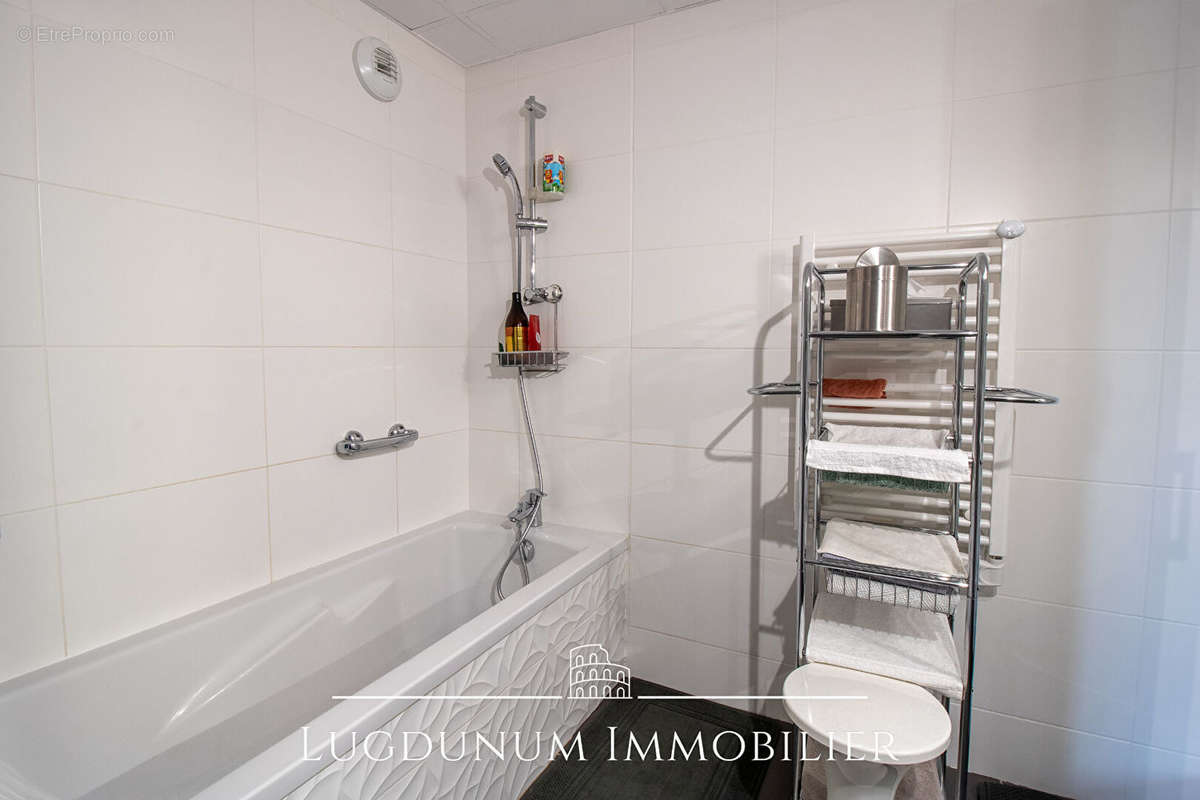 Appartement à LYON-9E