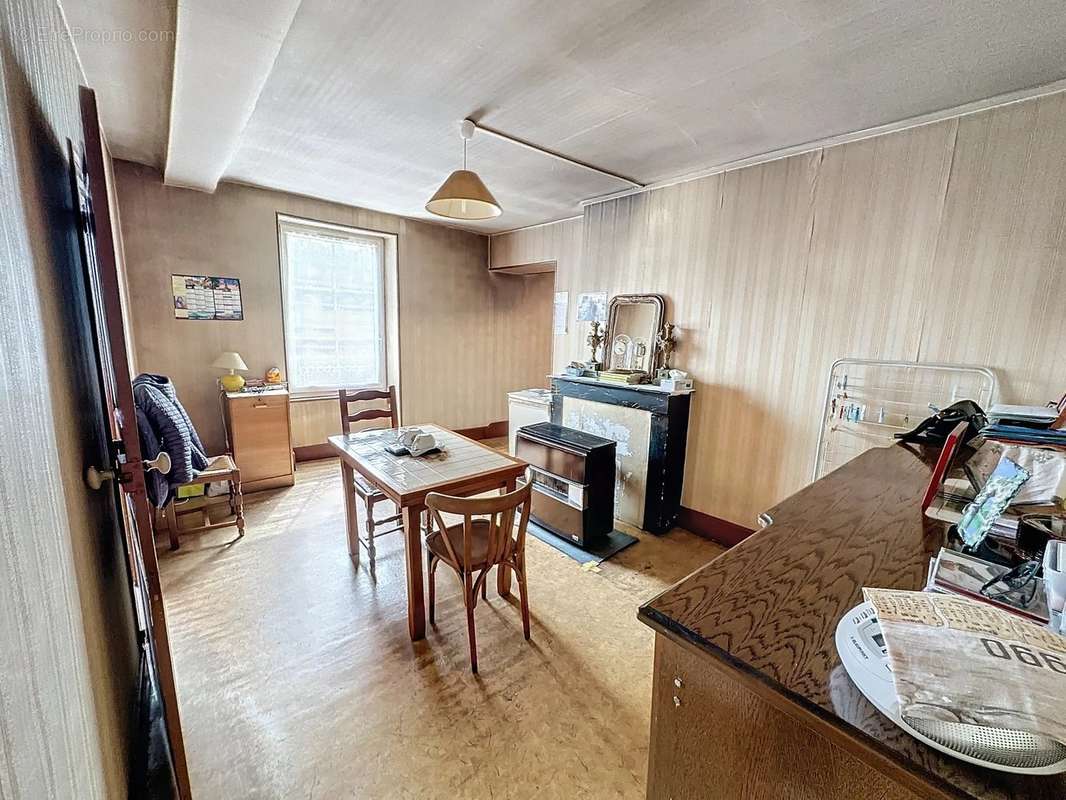 Appartement à SAULIEU