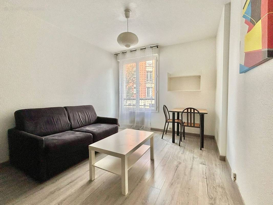 Appartement à PARIS-11E