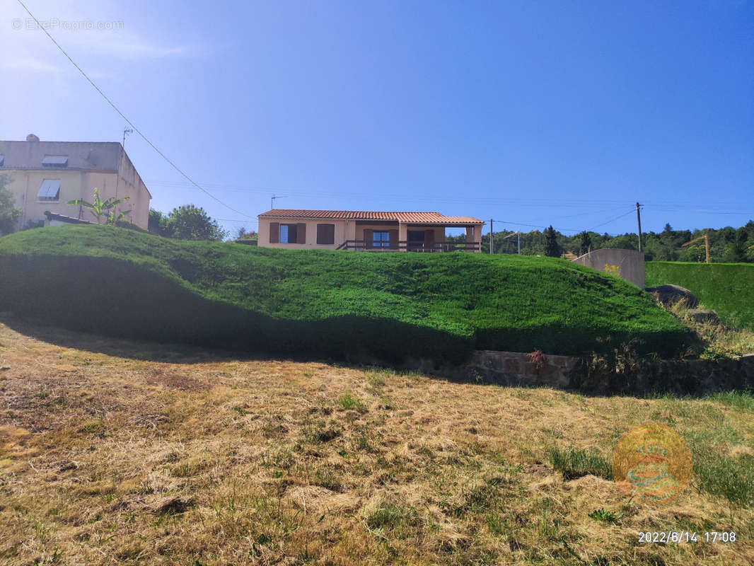 Maison à MERCUER