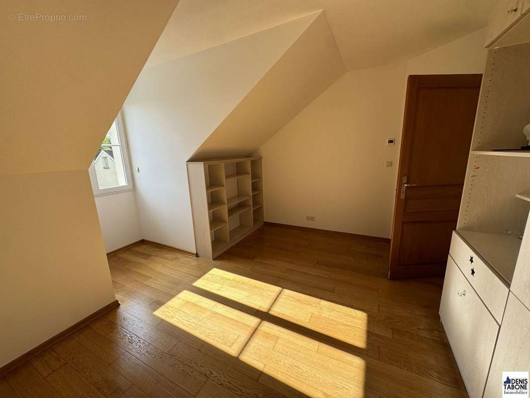 Appartement à SAINT-PRIX