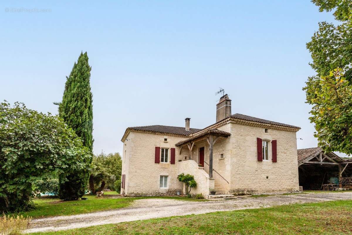 Maison à BAGAT-EN-QUERCY