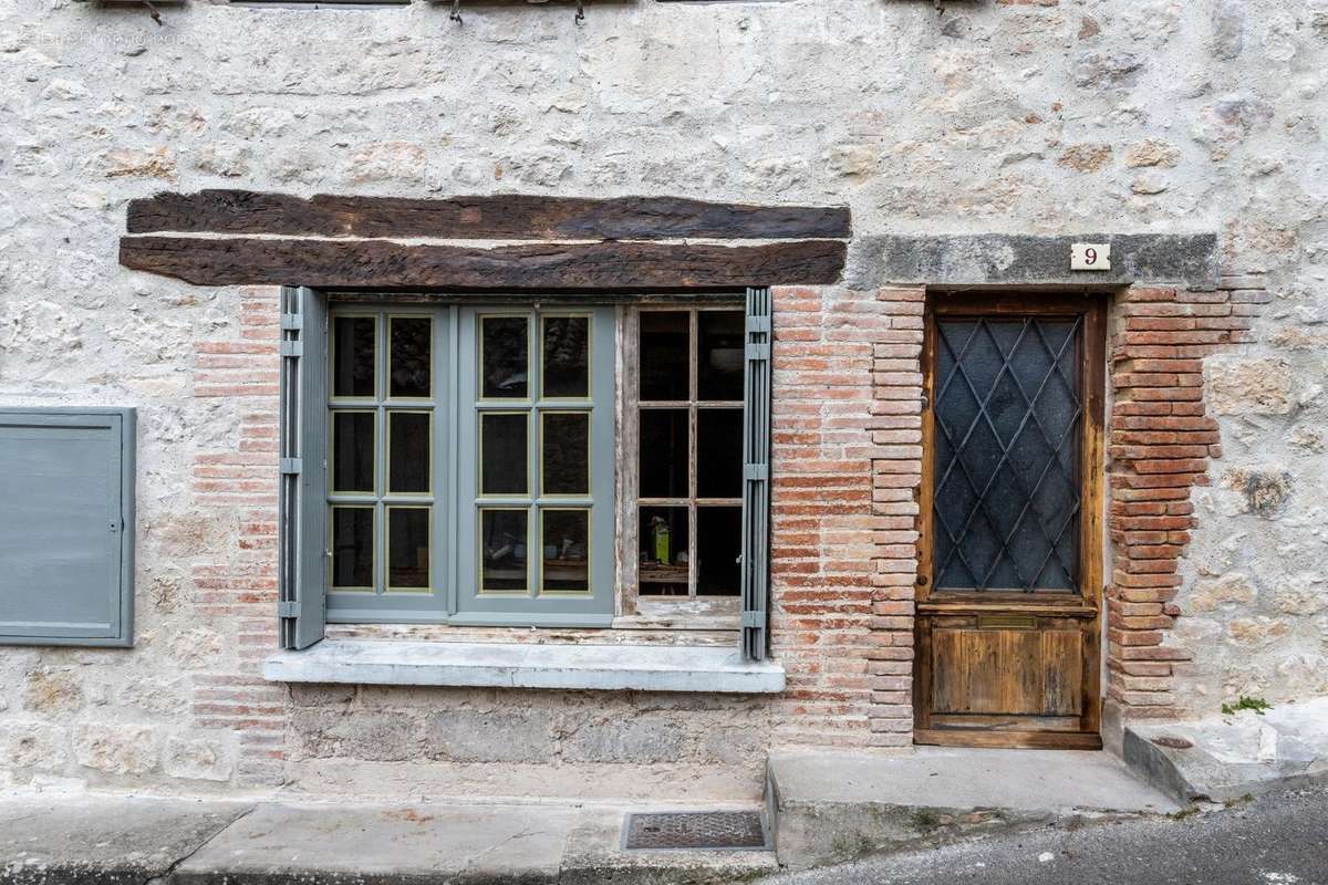 Maison à LAUZERTE