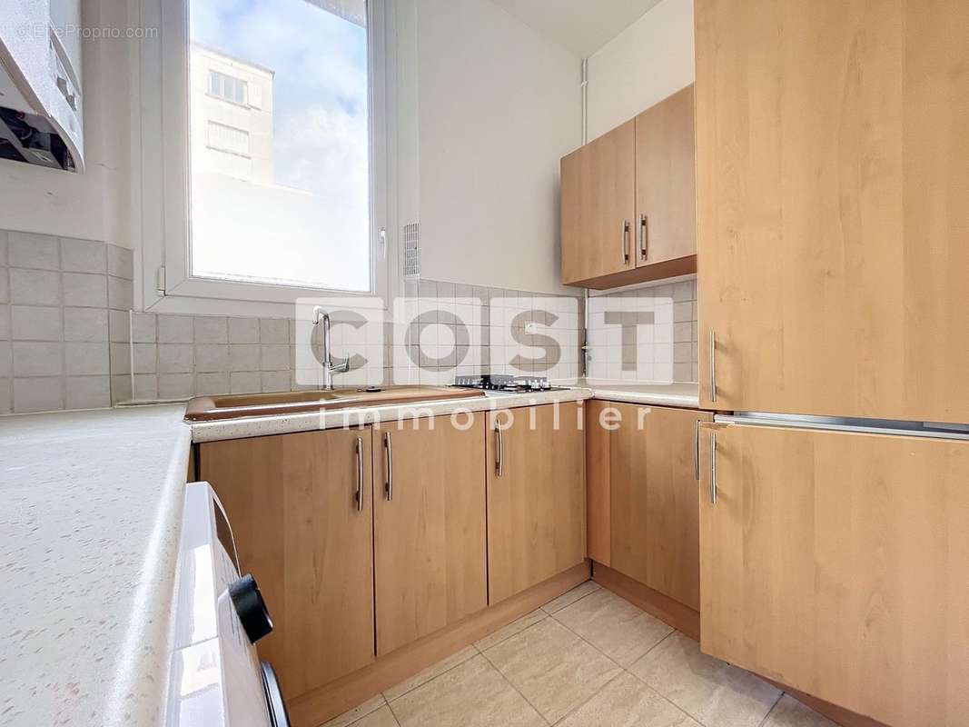 Appartement à ASNIERES-SUR-SEINE