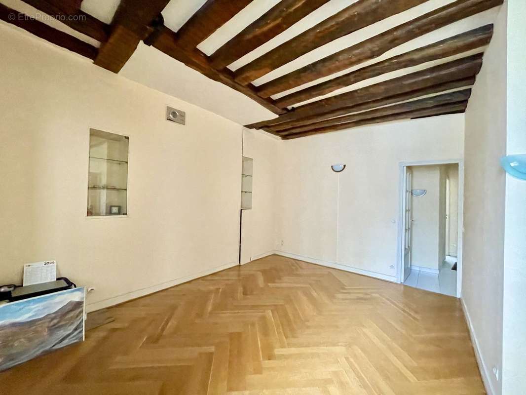 Appartement à PARIS-6E