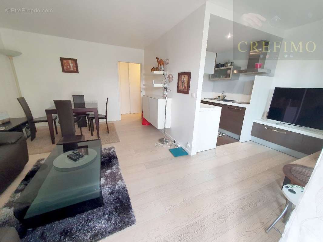 Appartement à ASNIERES-SUR-SEINE