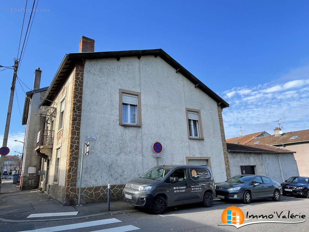 Maison à CHAMPIGNEULLES