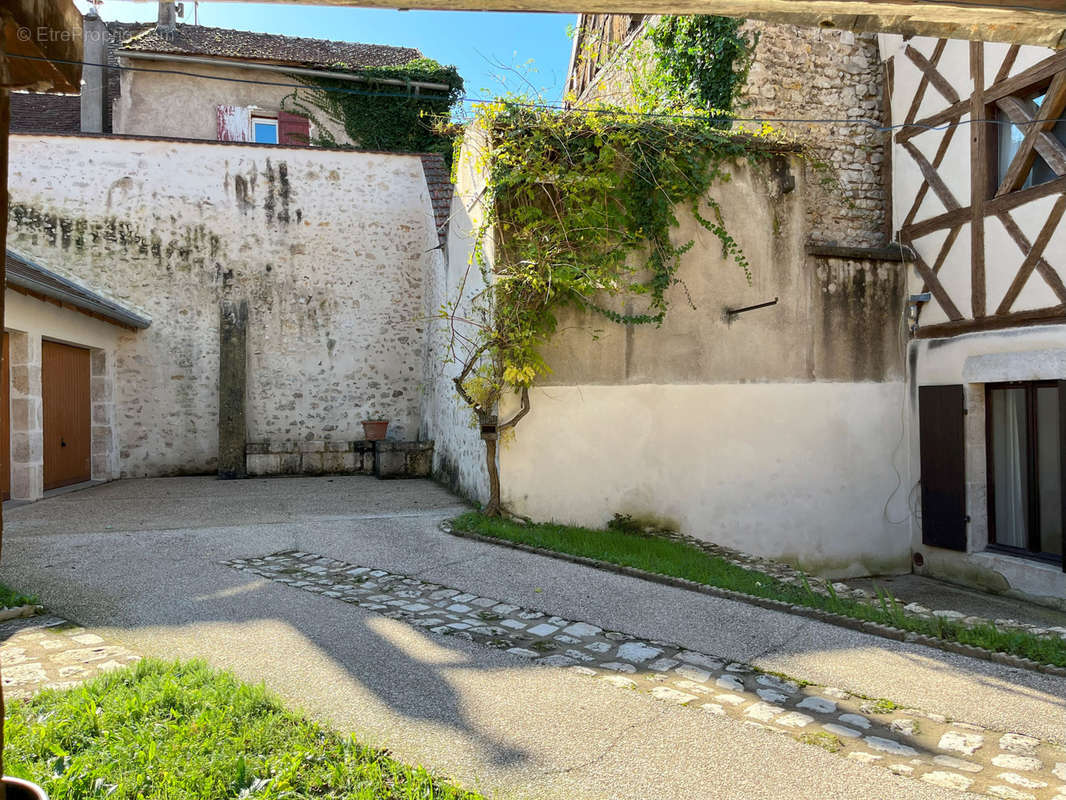 Maison à CHATILLON-SUR-LOIRE