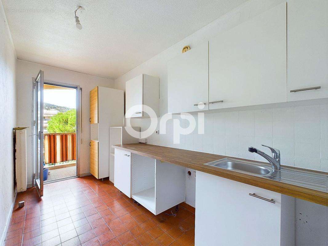 Appartement à MANDELIEU-LA-NAPOULE