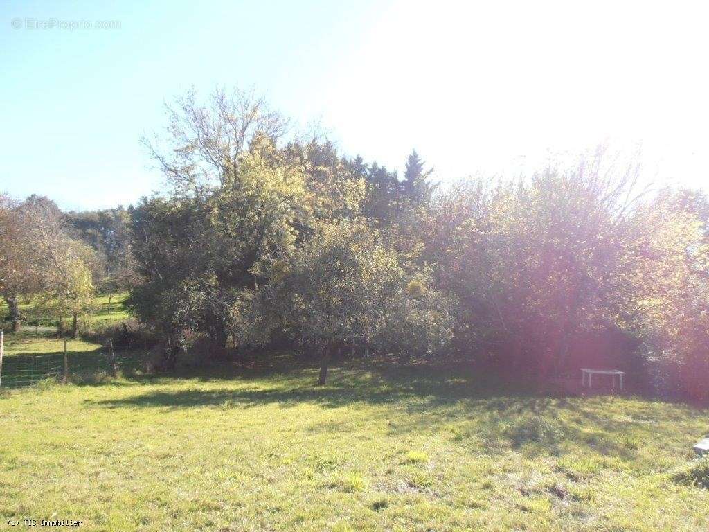 Maison à CHEF-BOUTONNE