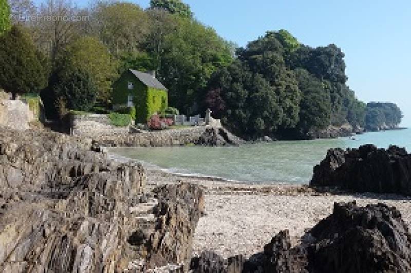 Terrain à CANCALE