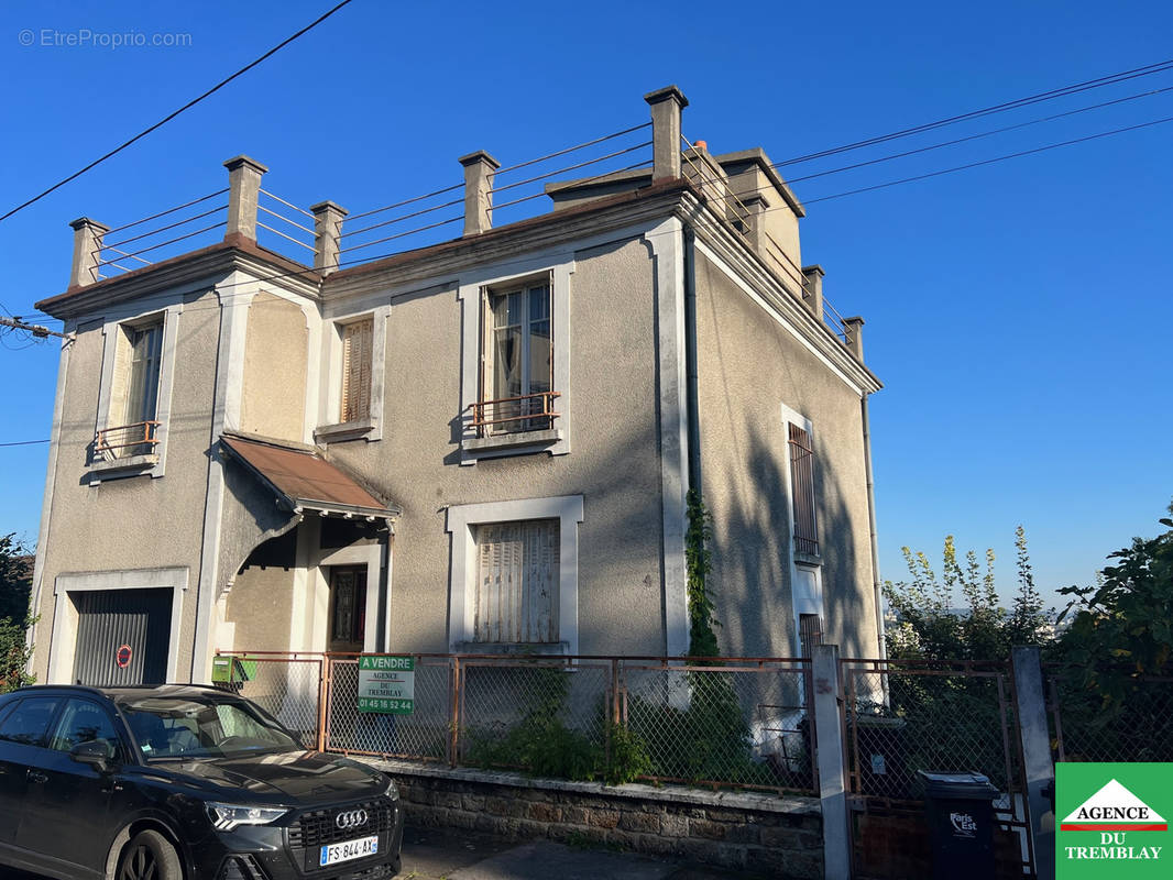 Maison à CHAMPIGNY-SUR-MARNE