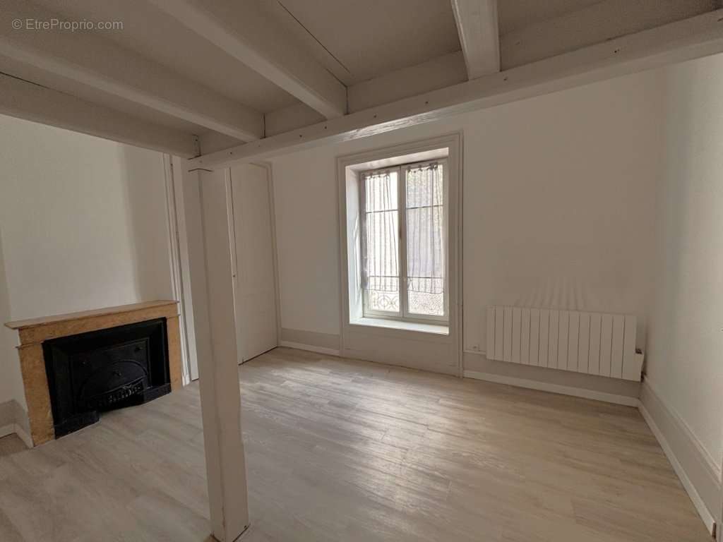 Appartement à LYON-8E