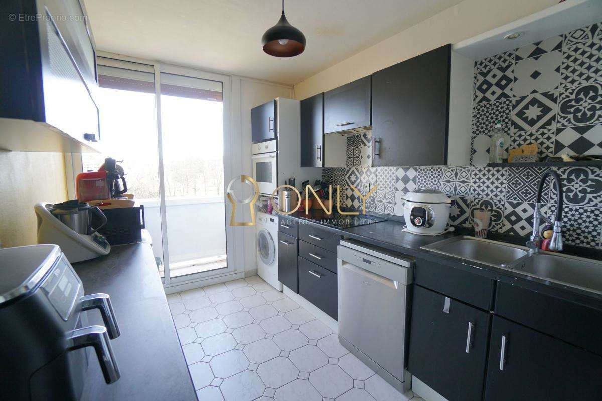 Appartement à LYON-5E