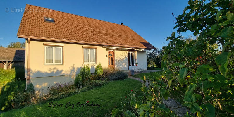 Maison à GIRONCOURT-SUR-VRAINE