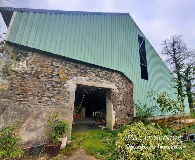 Maison à LE HAUT-CORLAY