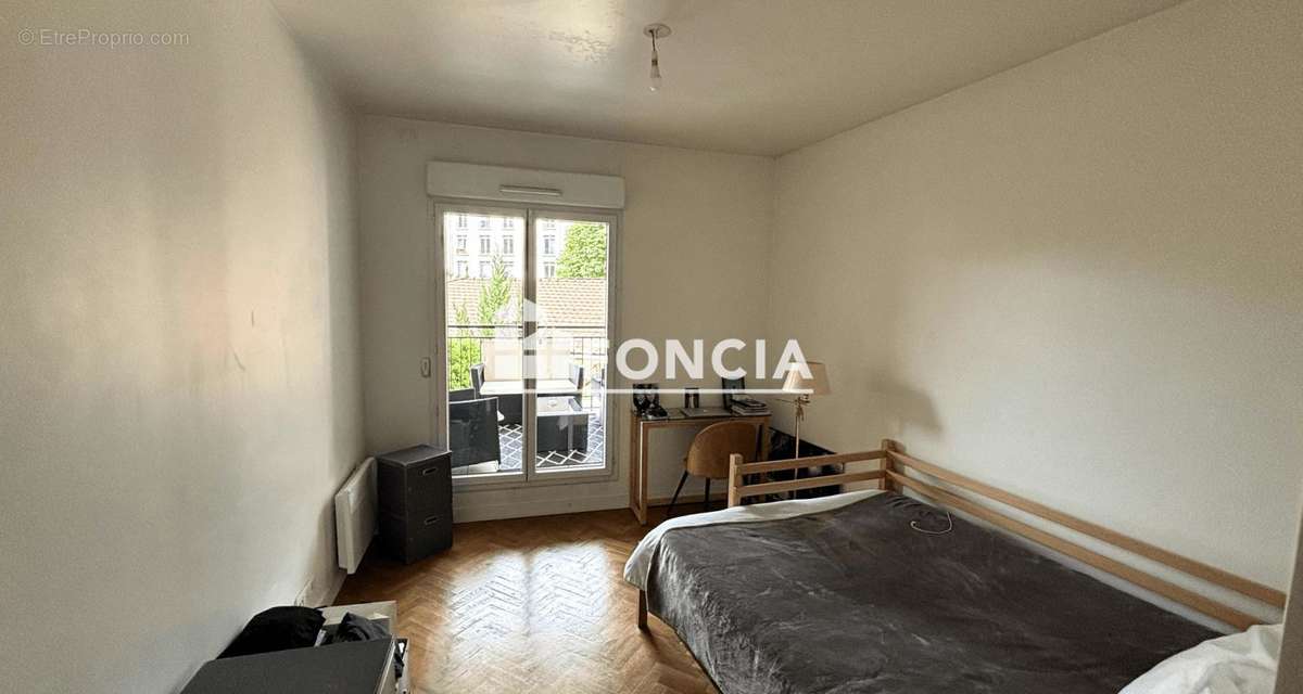 Appartement à PUTEAUX