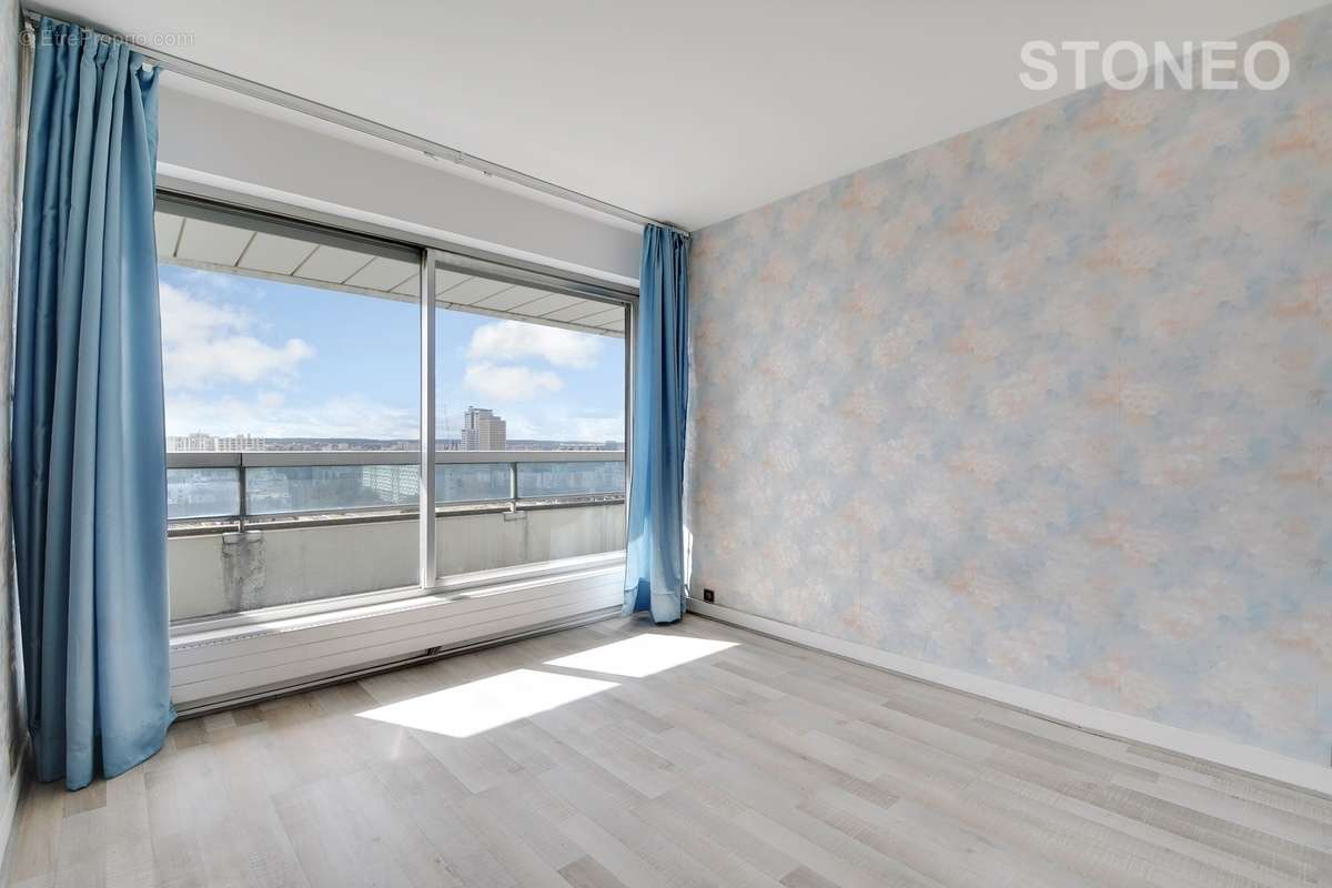 Appartement à PARIS-14E