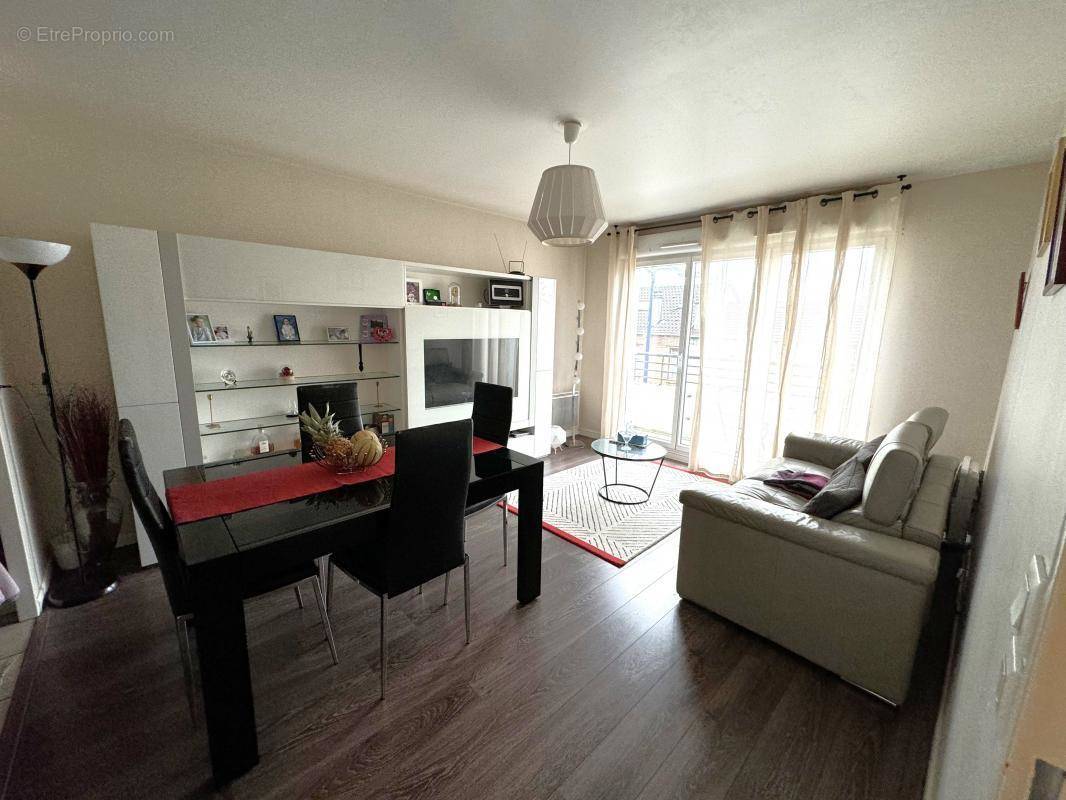 Appartement à DRANCY