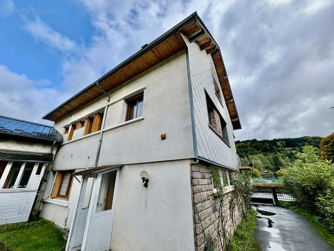 Maison à LA BOURBOULE