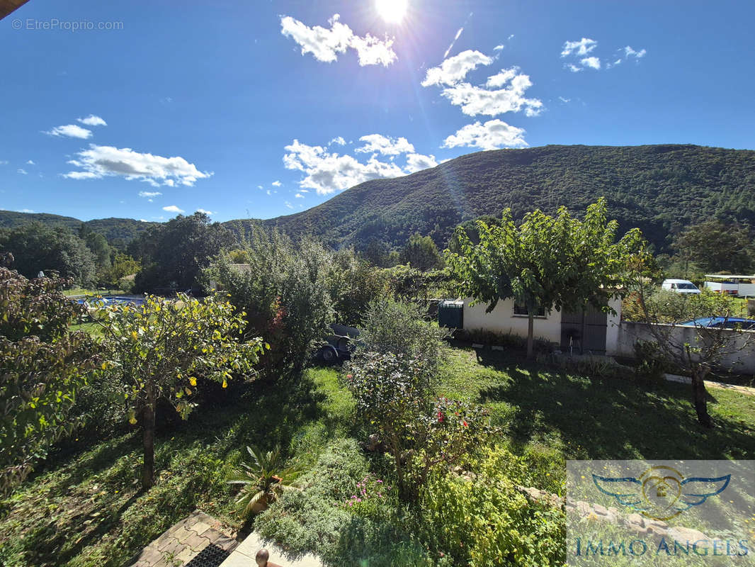 Maison à SAINT-FLORENT-SUR-AUZONNET