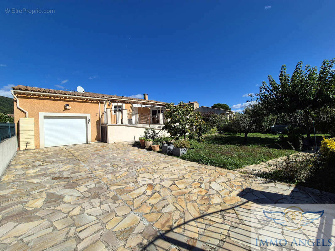 Maison à SAINT-FLORENT-SUR-AUZONNET