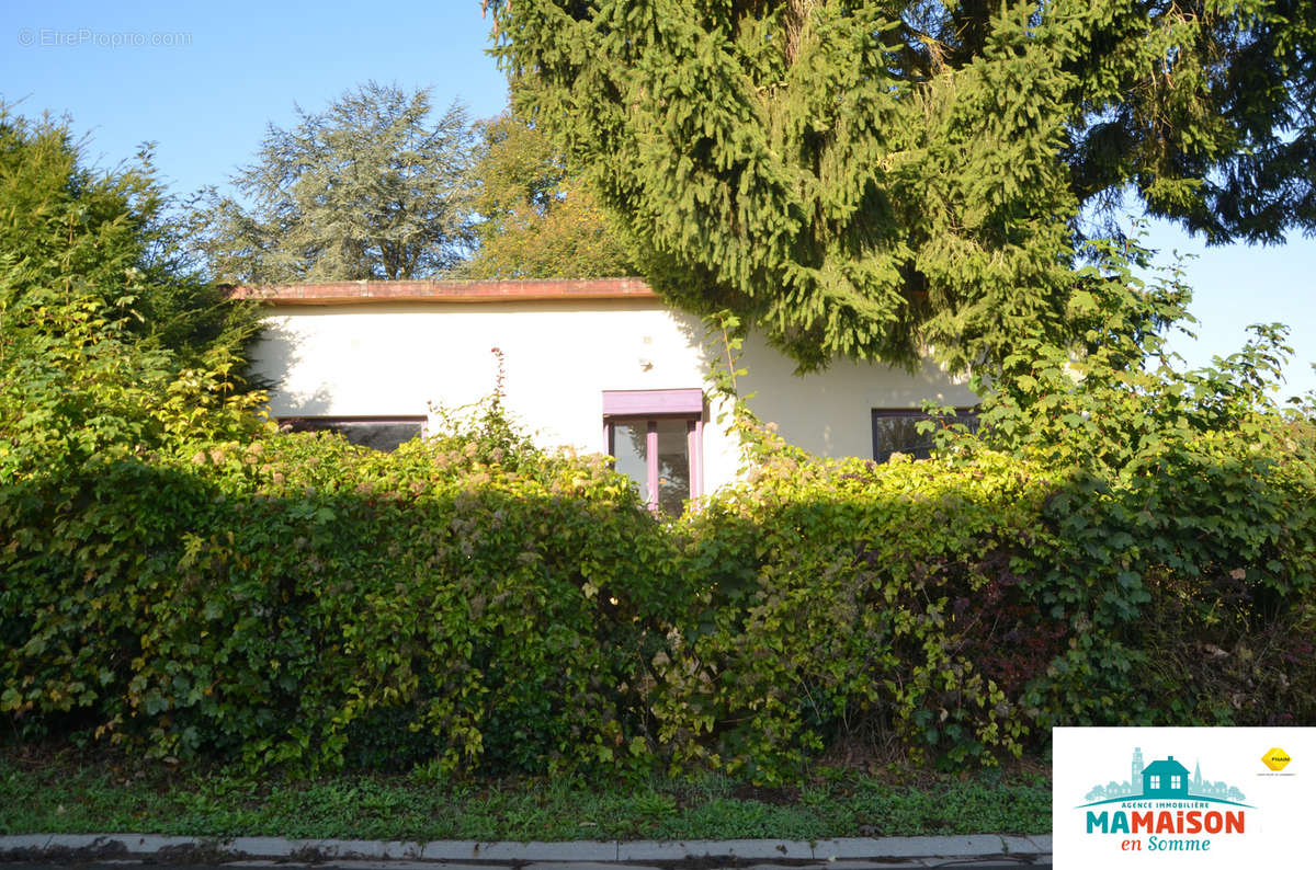 Maison à MONTIGNY-SUR-L&#039;HALLUE