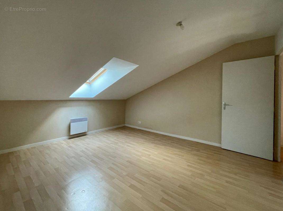 Appartement à BOUGUENAIS