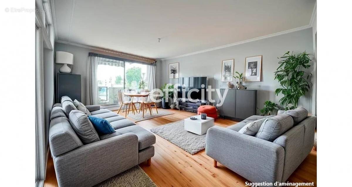 Appartement à PARIS-18E