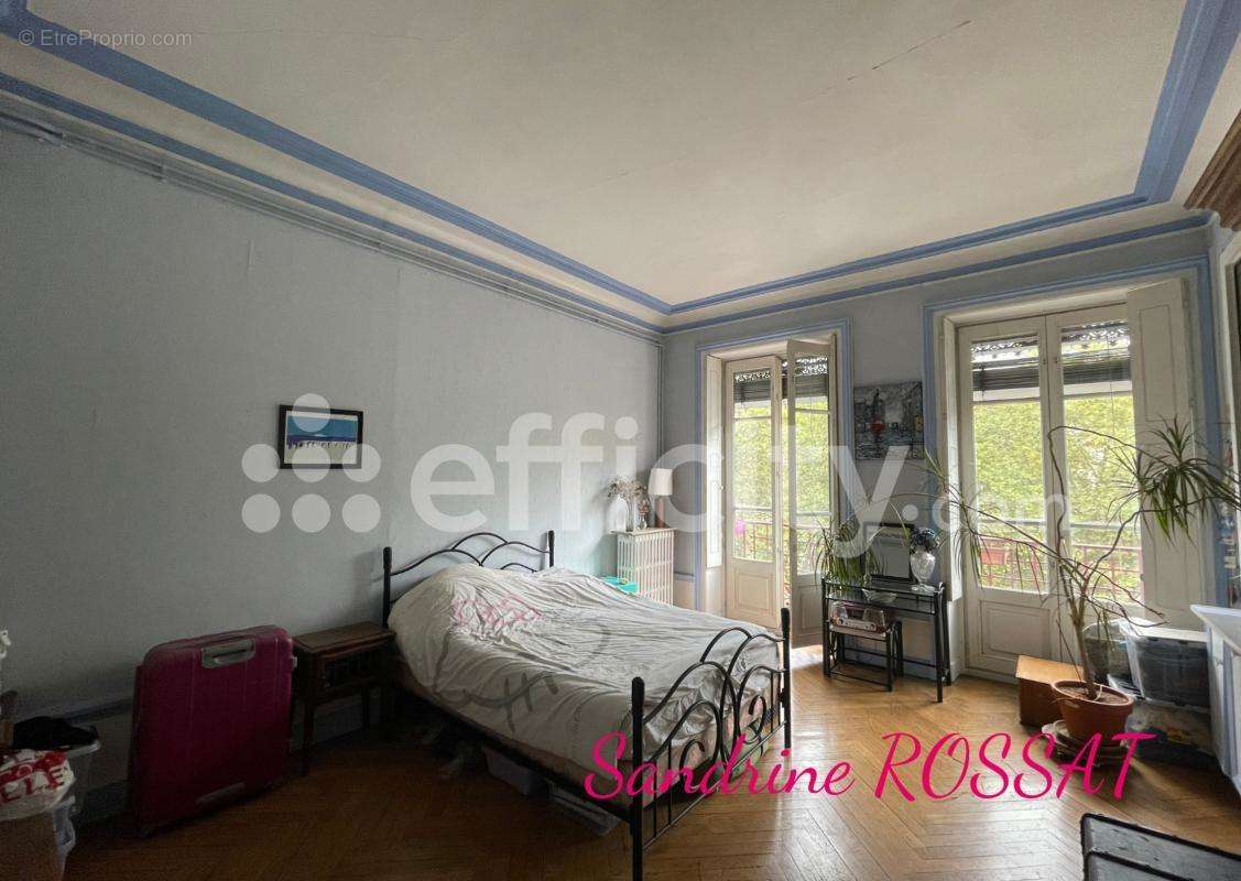 Appartement à LYON-9E