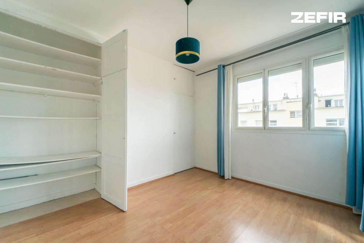 Appartement à NANTERRE